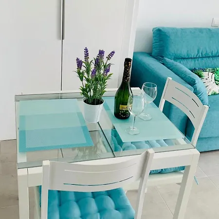 شقة Nuovo Monolocale Con Wifi Fibra, Piscina أرونا