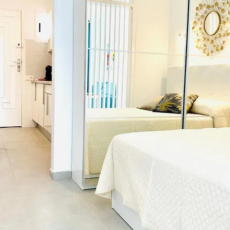 Nuovo Monolocale Con Wifi Fibra, Piscina